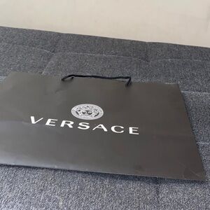 Versace Black Luxury shopping bag 21/18